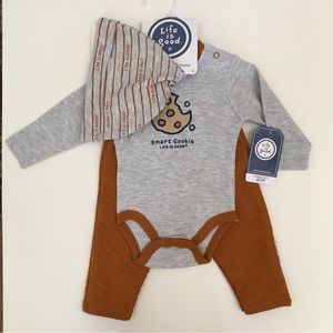 𝅺NEW (0-3M) Life Is Good 3 Piece Set Shirt Pants Hat Outfit “Smart Cookie”
